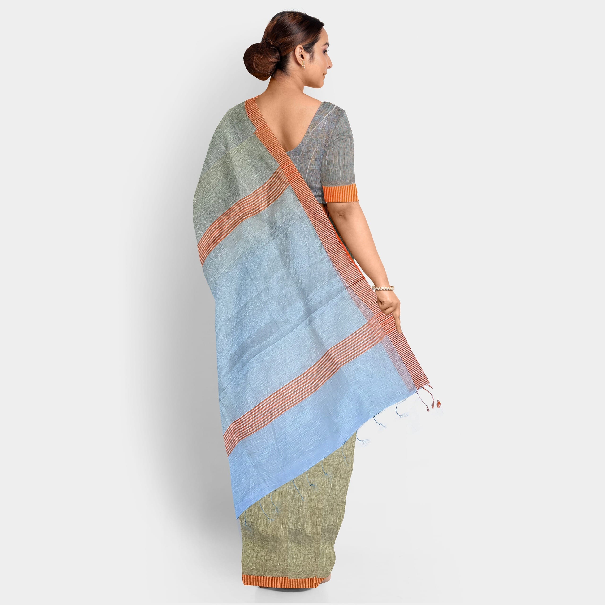 Jute fabric silver saree - Image 3