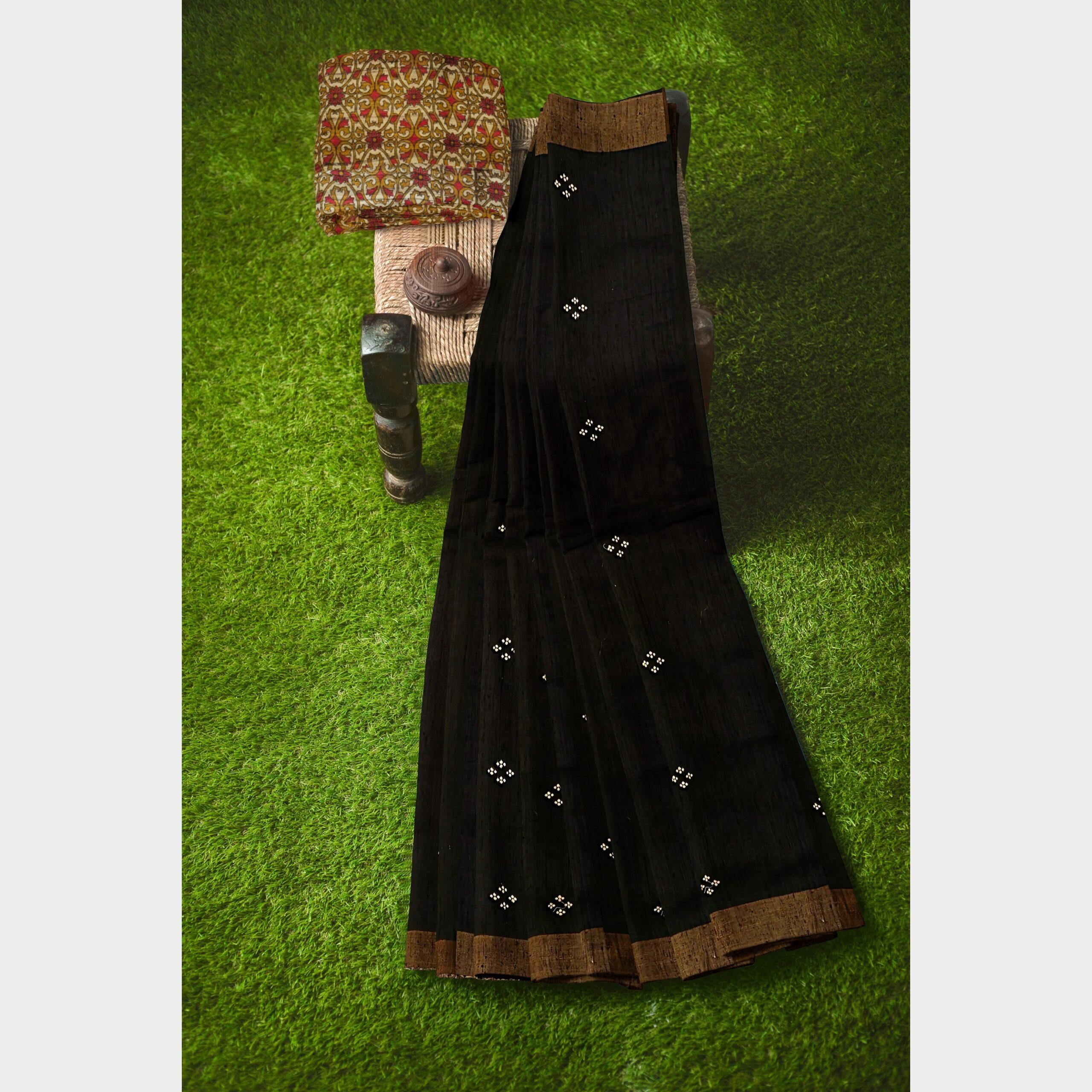 Elegant Black Cotton Saree - Image 6